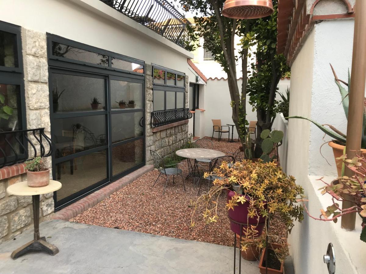 La Casa Sanills Hotel Saint-Hippolyte  Exterior photo